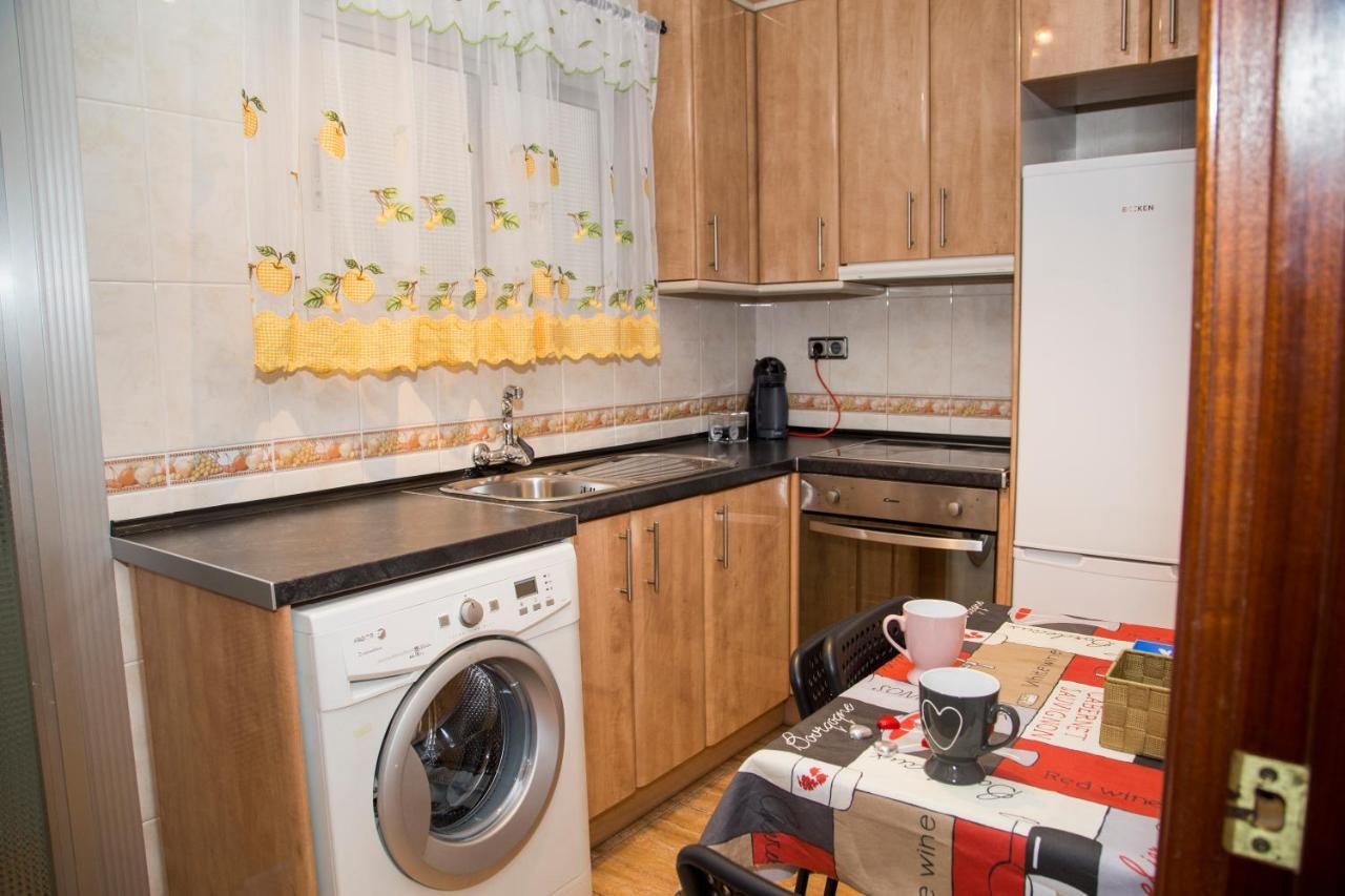 Apartamento Reus Esterno foto