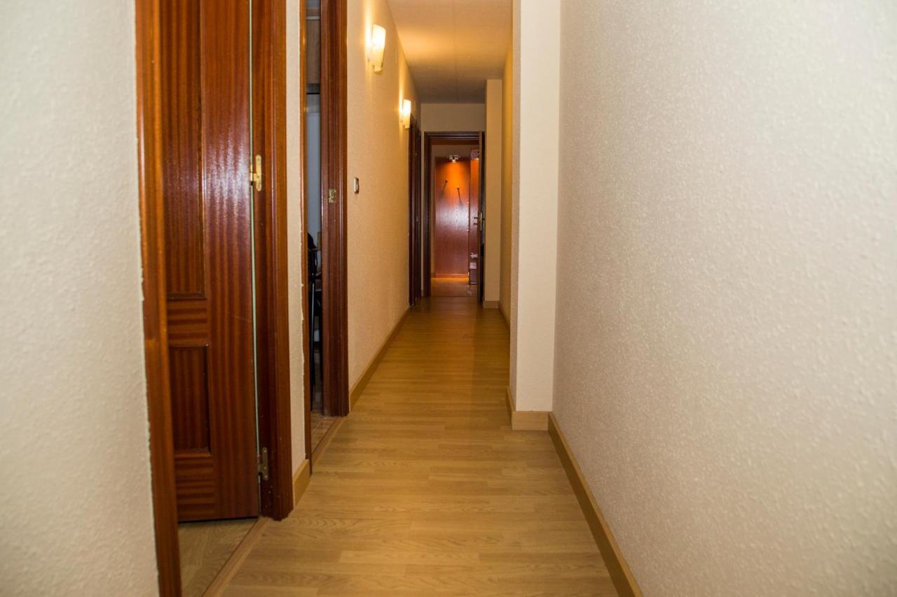 Apartamento Reus Esterno foto